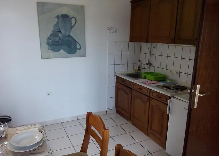 شقة Milas - 01 تكون